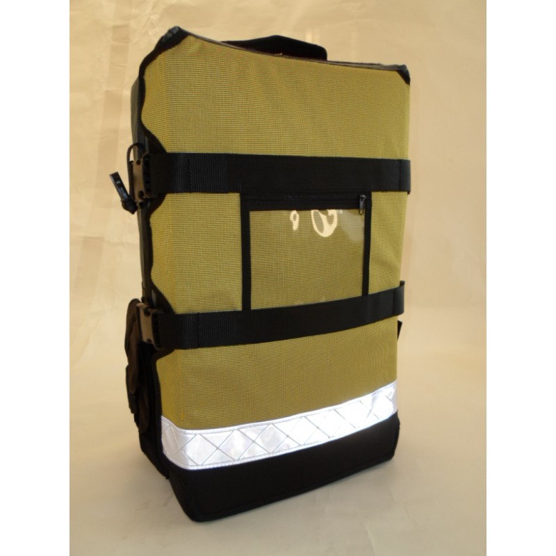 Zaino in Cordura colore giallo-nero mod. ''Alaska''  con chiusure in velcro, completo di n.5 borselli interni